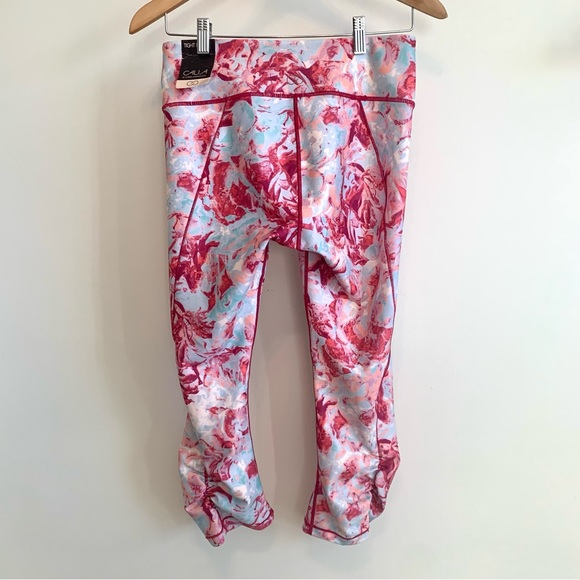 Calia Essential Crop Ruched Printed Tight Capri Coral Tempest Clouds Size M - Picture 5 of 10